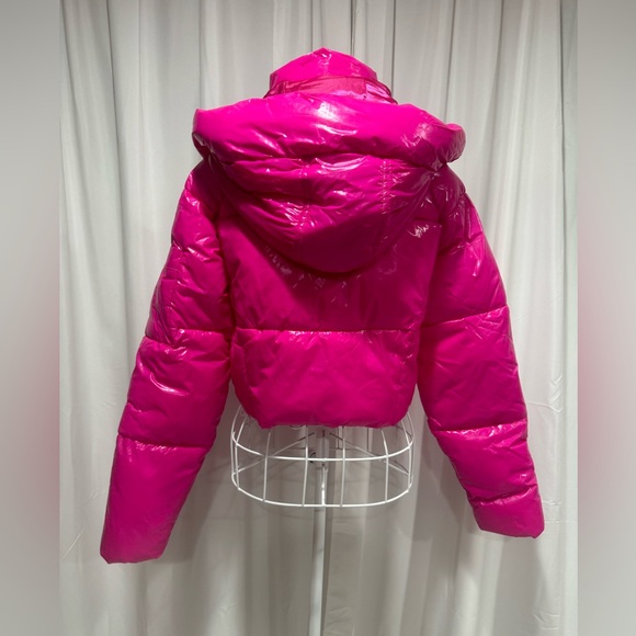 POSTER GIRL hot pink cropped jacket - Picture 2 of 3